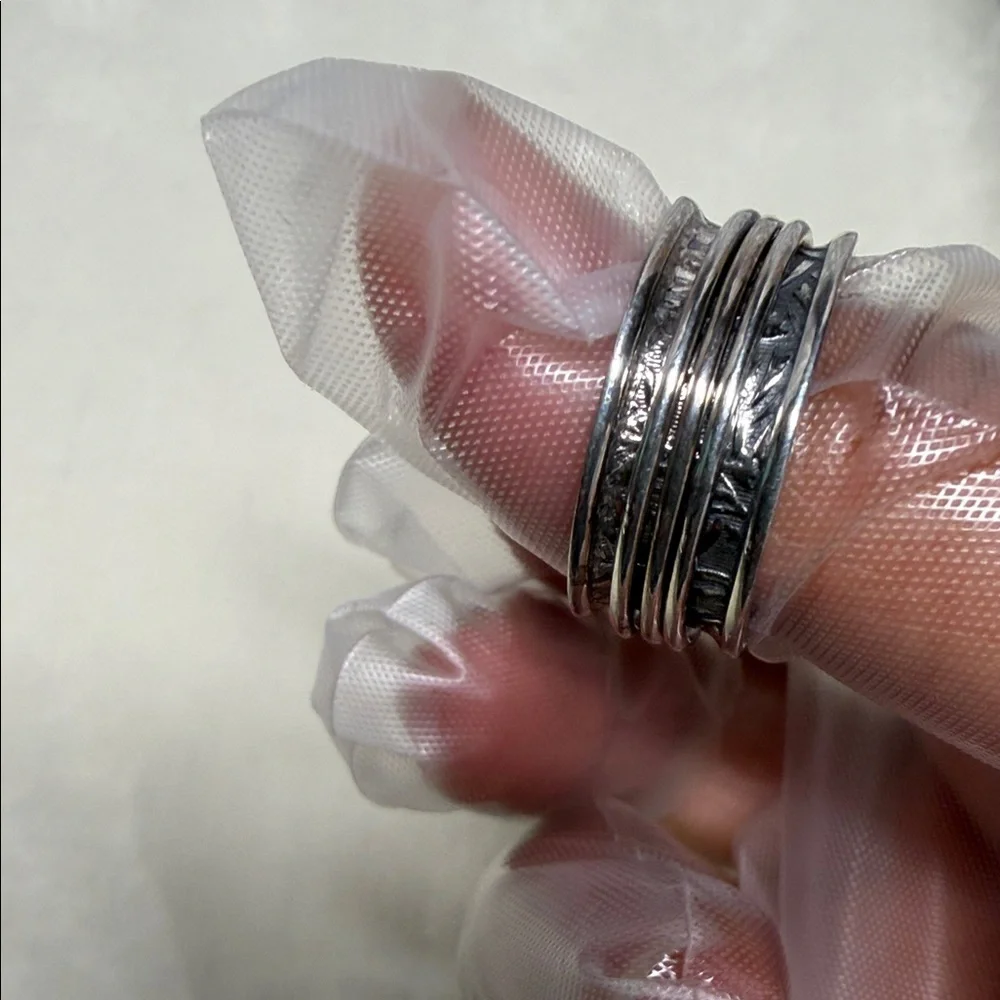Sterling Silver D’joy Spinner Band Ring size 9 (Fidget Ring) UNISEX